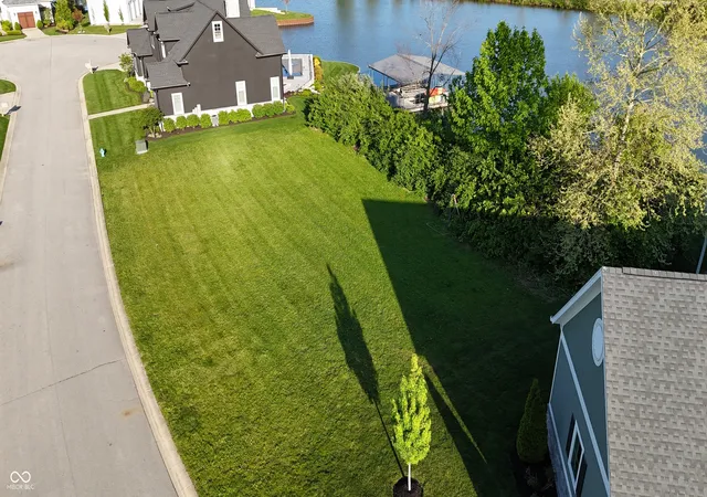 2nd image of 13372 Cambridge Cove Wy, Fishers, IN 46055 | MLS# 22103723
