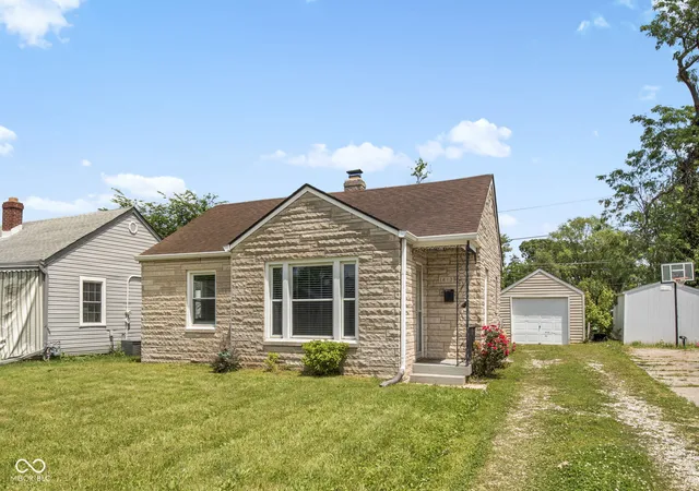 2nd image of 1413 Wallace Ave, Indianapolis, IN 46201 | MLS# 22103743