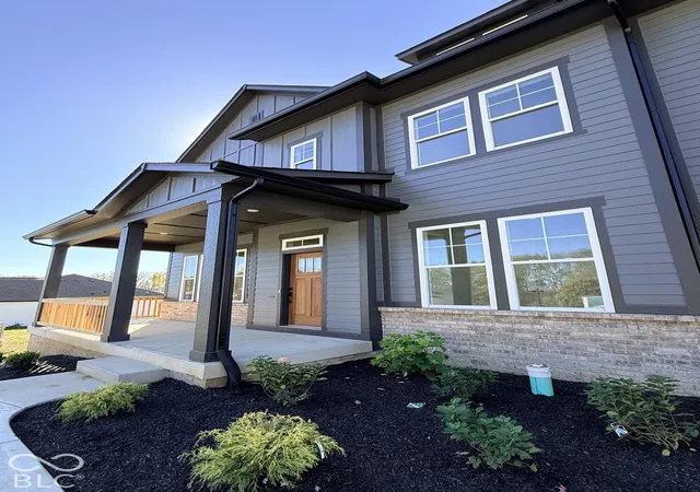 Photo 2 of Single family home for sale at 15955 Vitalize Run, Fishers, IN | MLS# 22103758 | Listing updated on 2026-10-27