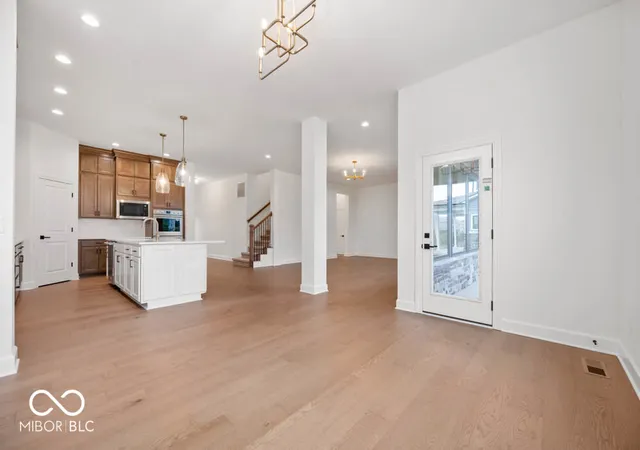 4th image of 15955 Vitalize Run, Fishers, IN 46037 | MLS# 22103758