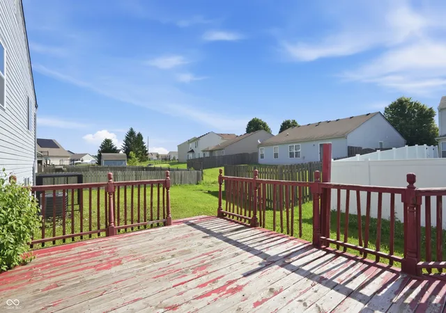 3rd image of 10256 Arapahoe Dr, Indianapolis, IN 46235 | MLS# 22103778