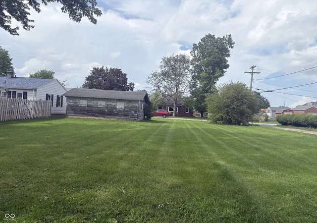 3rd image of 0 W 39th St W, Anderson, IN 46013 | MLS# 22103803