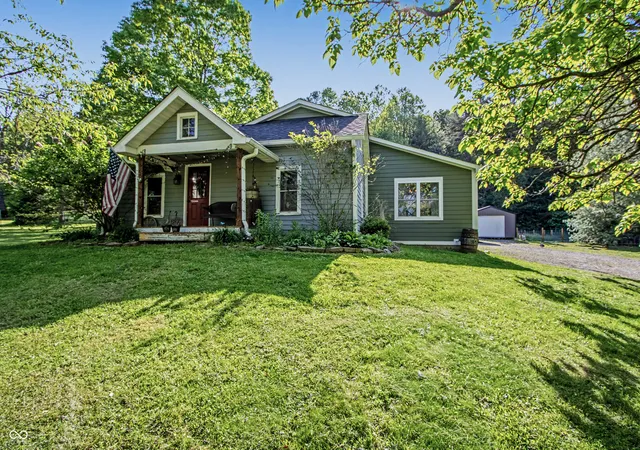 Photo 3 of Single family home for sale at 8563 N Lick Crk Rd, Morgantown, IN 46160 | MLS# 22103827 | Listing updated on 2026-07-29