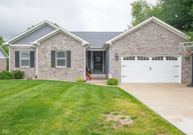 Homes for sale in Coatesville, IN | 249 Patriots Lndg, Coatesville, IN 46128 | MLS# 22103858