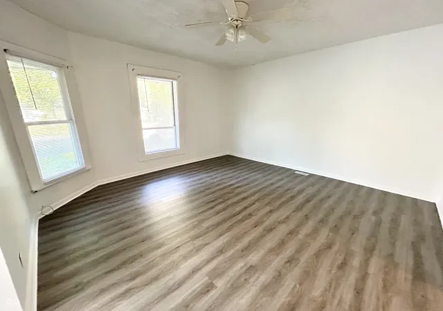 5th image of 307 N Arlington Ave, Indianapolis, IN 46219 | MLS# 22103902