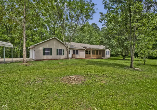 Homes for sale in Paris Crossing, IN | 9460 S County Road 550 W, Paris Crossing, IN 47270 | MLS# 22103911