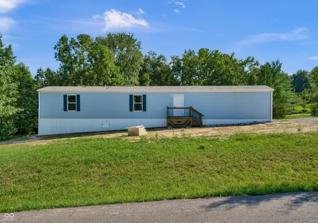 Photo 2 of Manufactured home for sale at 2843 Mcintosh Ln, North Vernon, IN 47265 | MLS# 22103919 | Listing updated on 2026-09-06