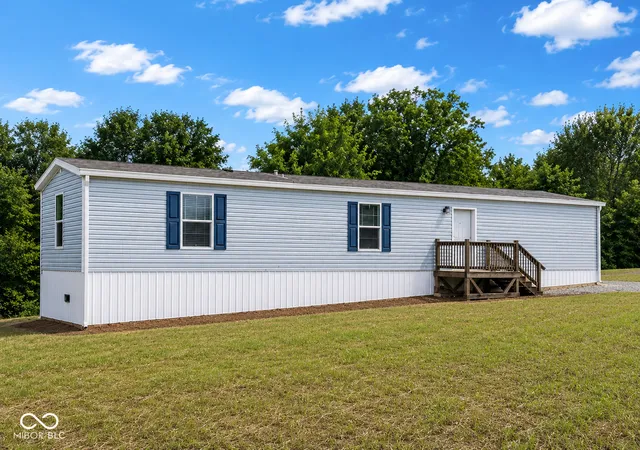 Photo 25 of Manufactured home for sale at 2843 Mcintosh Ln, North Vernon, IN 47265 | MLS# 22103919 | Listing updated on 2026-09-06