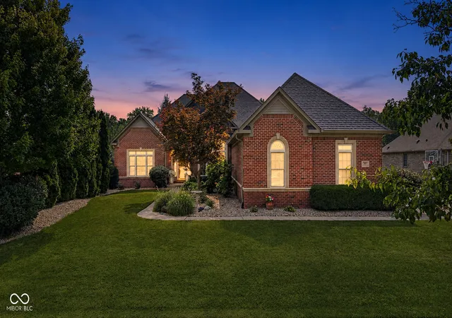 1st image of 7413 Misty Woods Ln, Indianapolis, IN 46237 | MLS# 22103924