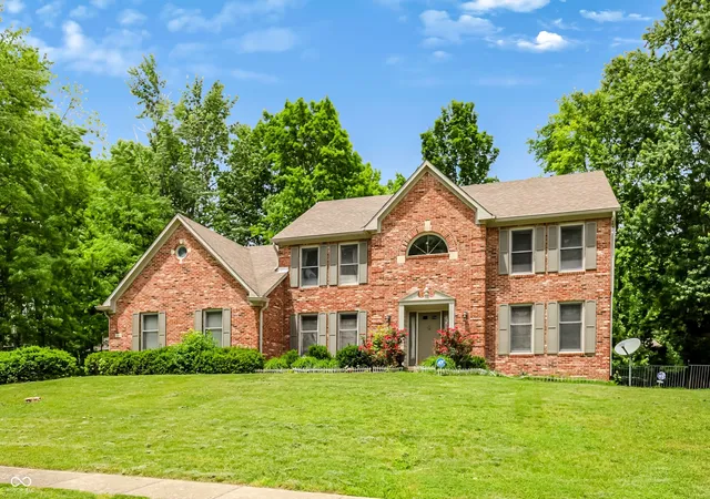 2nd image of 1884 Highland Cvs, Carmel, IN 46280 | MLS# 22103925