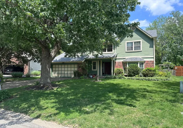 1st image of 7669 Pinesprings East Dr, Indianapolis, IN 46256 | MLS# 22103930