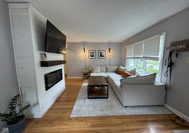 2nd image of 5145 Atherton N Dr, Indianapolis, IN 46219 | MLS# 22103932
