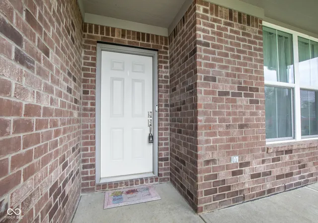 Homes for sale in Greenfield, IN | 1417 Boots Trl, Greenfield, IN 46140 | MLS# 22103939