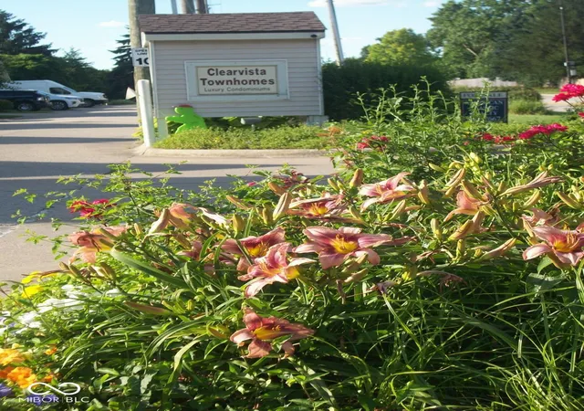 1st image of 8422 Hague Rd, Indianapolis, IN 46256 | MLS# 22103960