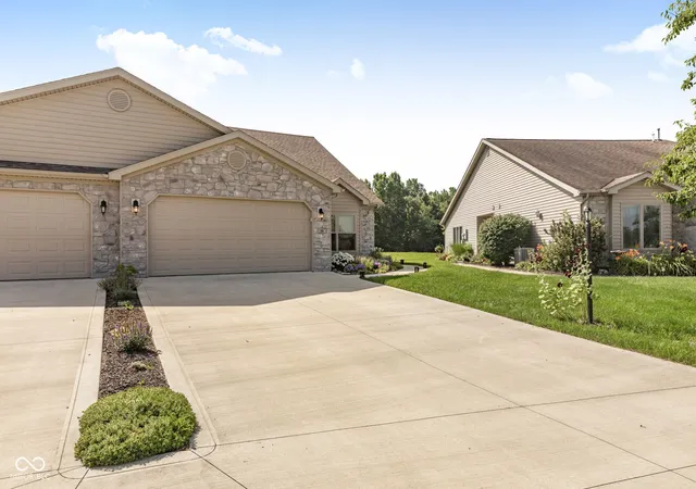 2nd image of 108 St Andrews Ct, Hartford City, IN 47348 | MLS# 22103990