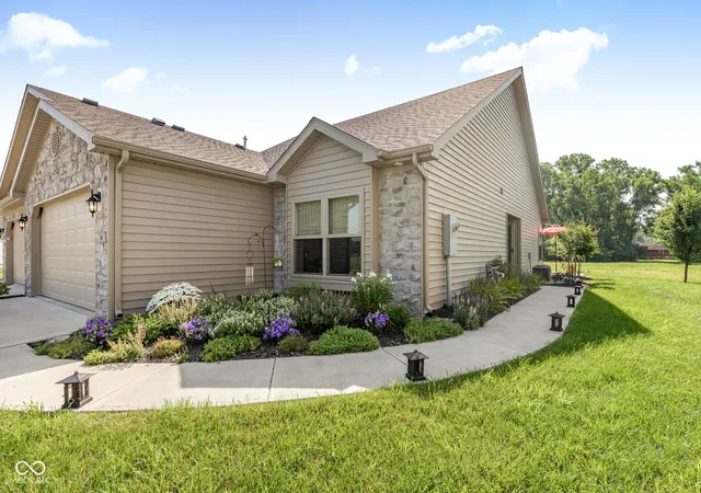 4th image of 108 St Andrews Ct, Hartford City, IN 47348 | MLS# 22103990