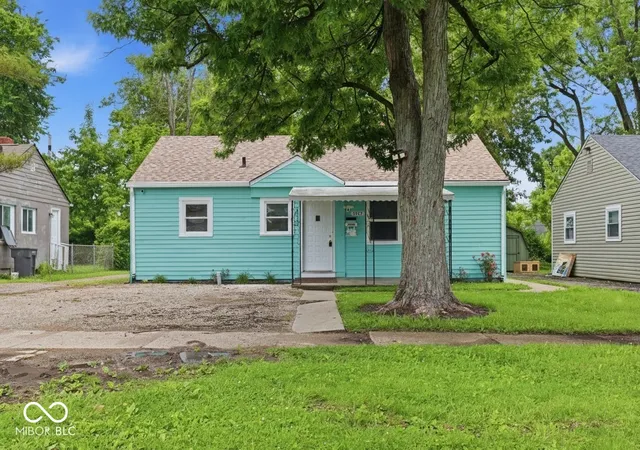 2nd image of 3347 Arthington Blvd, Indianapolis, IN 46218 | MLS# 22103992
