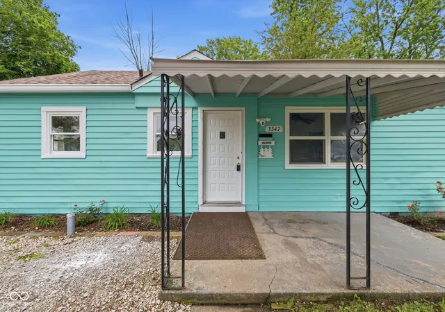 3rd image of 3347 Arthington Blvd, Indianapolis, IN 46218 | MLS# 22103992