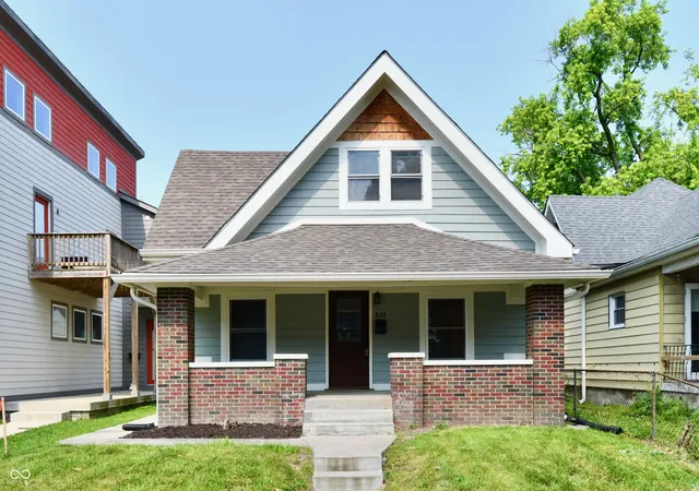 1st image of 828 S Randolph St, Indianapolis, IN 46203 | MLS# 22104021