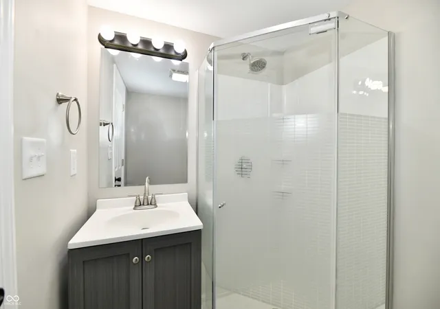 24th image of 828 S Randolph St, Indianapolis, IN 46203 | MLS# 22104021