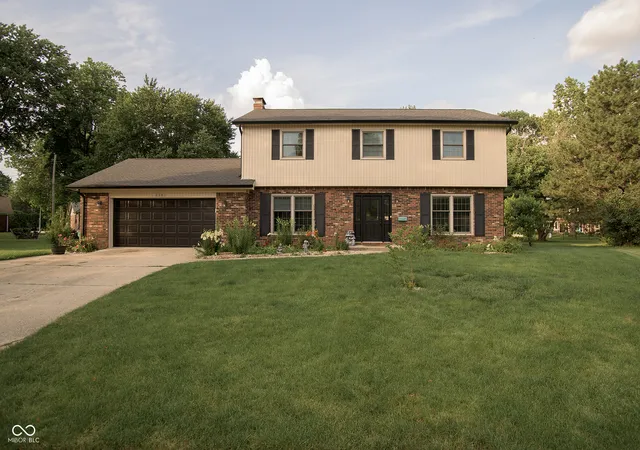 Homes for sale in Lebanon, IN | 2301 Center Dr, Lebanon, IN 46052 | MLS# 22104064