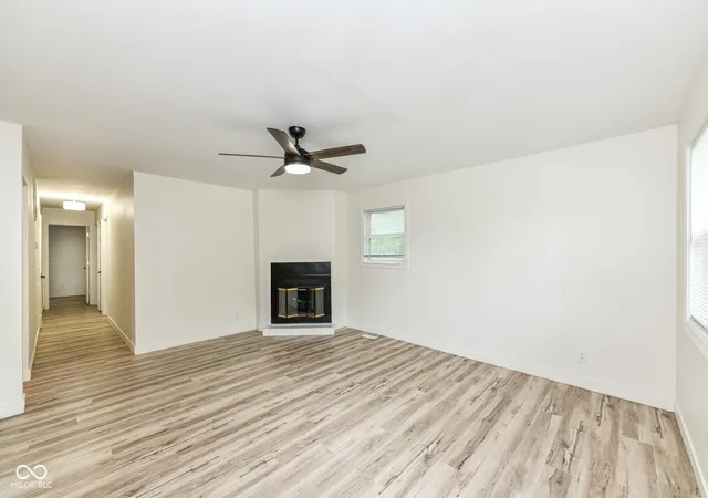 4th image of 133 S Sheridan Ave, Indianapolis, IN 46219 | MLS# 22104076