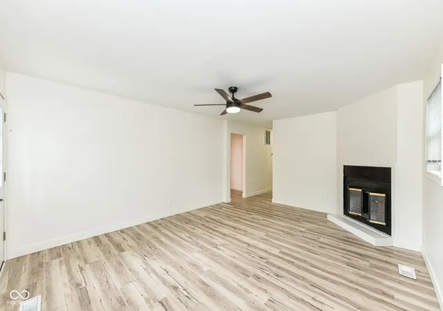5th image of 133 S Sheridan Ave, Indianapolis, IN 46219 | MLS# 22104076