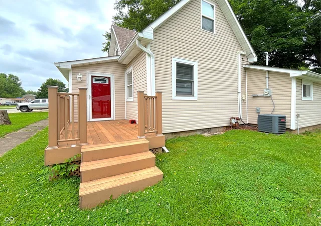 Homes for sale in Thorntown, IN | 311 S B St, Thorntown, IN 46071 | MLS# 22104123