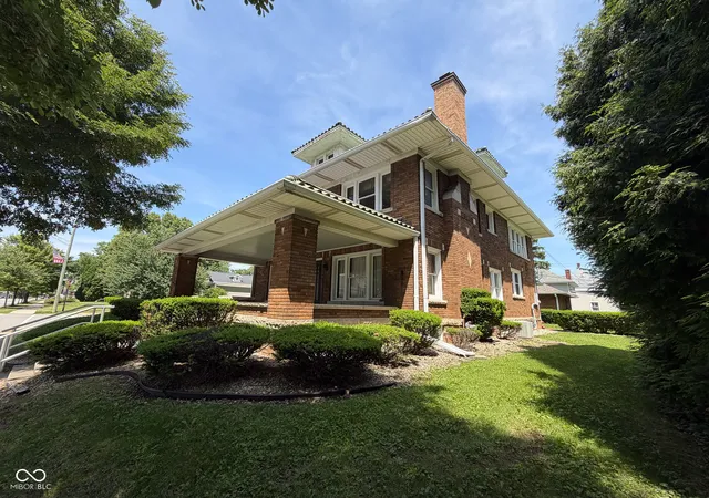 Homes for sale in Rushville, IN | 434 N Main St, Rushville, IN 46173 | MLS# 22104140