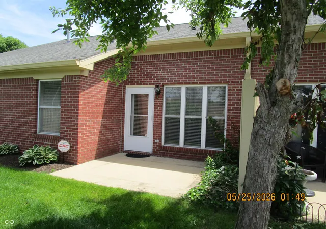 3rd image of 6534 Cobham Ln, Indianapolis, IN 46237 | MLS# 22104172