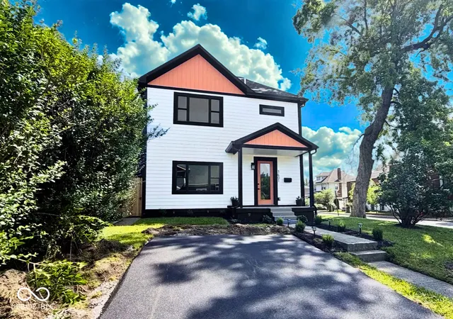 1st image of 1401 Woodlawn Ave, Indianapolis, IN 46203 | MLS# 22104185