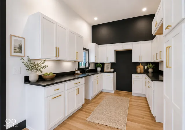 Photo 4 of Townhouse for sale at 1401 Woodlawn Ave, Indianapolis, IN 46203 | MLS# 22104185 | Listing updated on 2026-09-04
