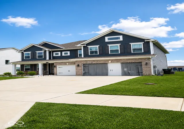 1st image of 271 Walker Dr, Whiteland, IN 46184 | MLS# 22104204