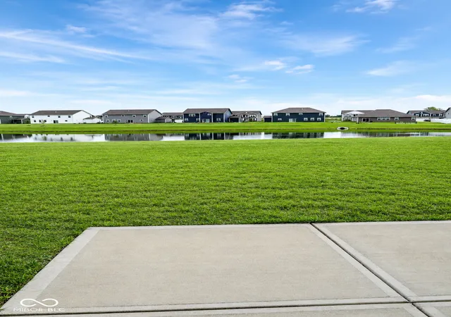10th image of 271 Walker Dr, Whiteland, IN 46184 | MLS# 22104204
