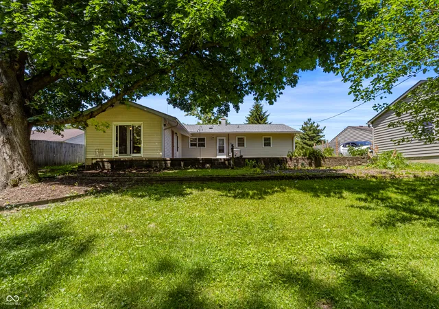 Homes for sale in Columbus, IN | 3067 Hawcreek Blvd, Columbus, IN 47203 | MLS# 22104206