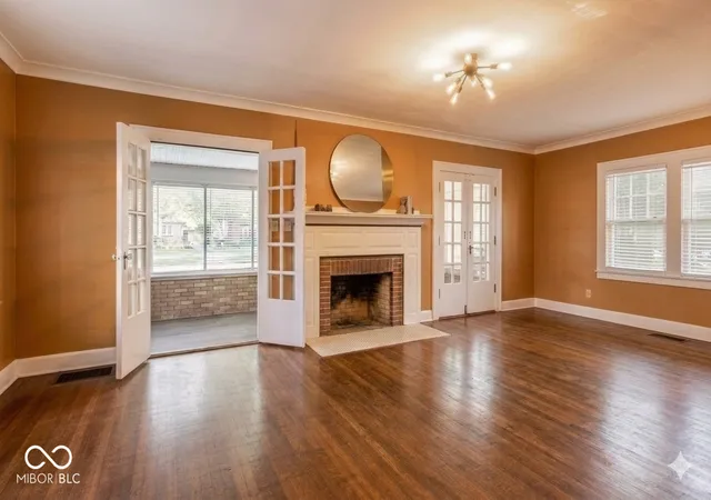 3rd image of 215 Berkley Rd, Indianapolis, IN 46208 | MLS# 22104211