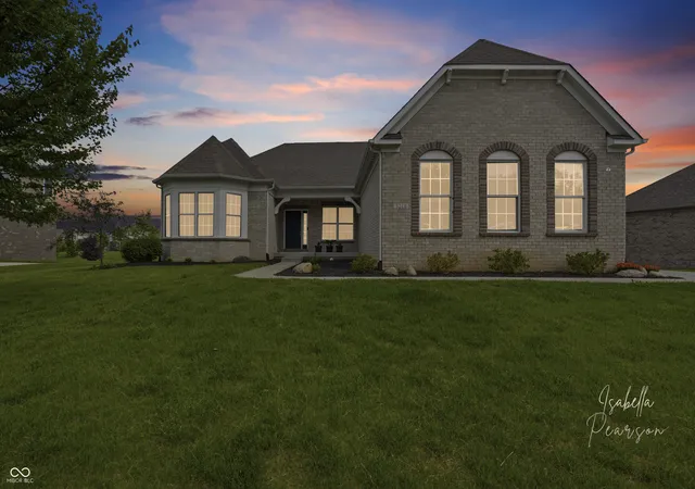 1st image of 5218 Sweetwater Dr, Noblesville, IN 46062 | MLS# 22104223
