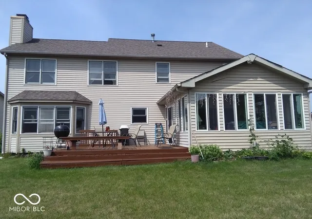 Photo 3 of Single family home for sale at 4719 Arabian Run, Indianapolis, IN 46228 | MLS# 22104230 | Listing updated on 2026-08-31