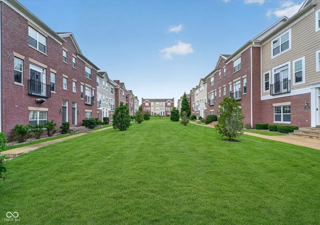 4th image of 336 Neuman Wy #9E, Carmel, IN 46032 | MLS# 22104231
