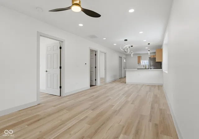 4th image of 301 Leeds Ave, Indianapolis, IN 46201 | MLS# 22104275