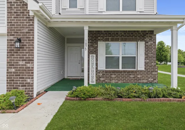 3rd image of 1075 Galaxy Ln, Danville, IN 46122 | MLS# 22104299