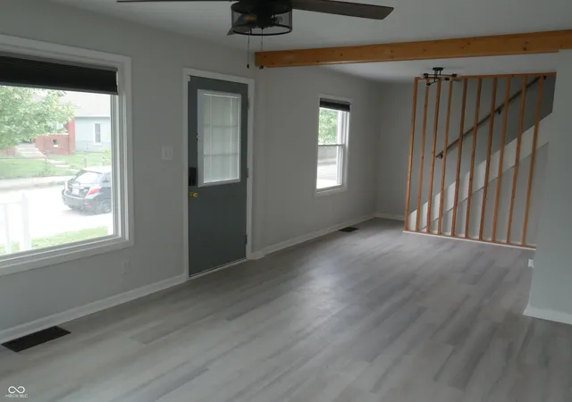2nd image of 807 Lincoln St, Indianapolis, IN 46203 | MLS# 22104313
