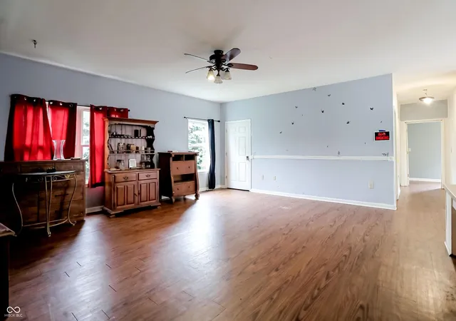 Photo 4 of Single family home for sale at 434 N Fairview St, Bloomington, IN 47404 | MLS# 22104325 | Listing updated on 2026-09-25