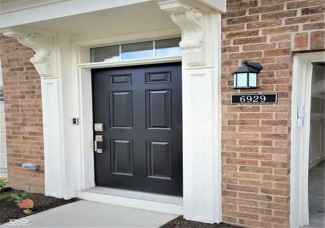 2nd image of 6929 Adalene Ln, Carmel, IN 46033 | MLS# 22104329