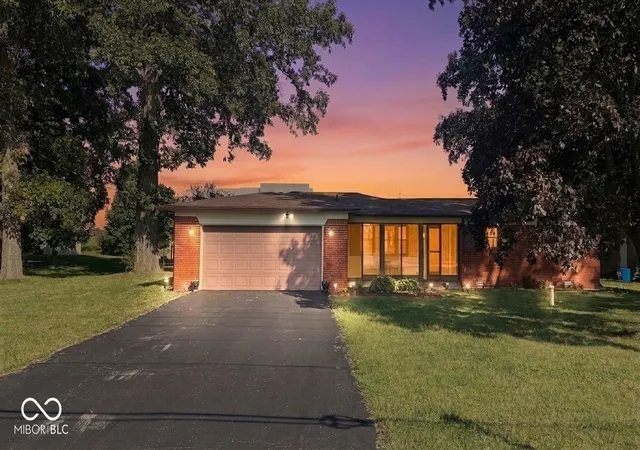 Photo 1 of Single family home for sale at 4525 N County Rd 1000 E, Brownsburg, IN 46112 | MLS# 22104376 | Listing updated on 2026-09-30