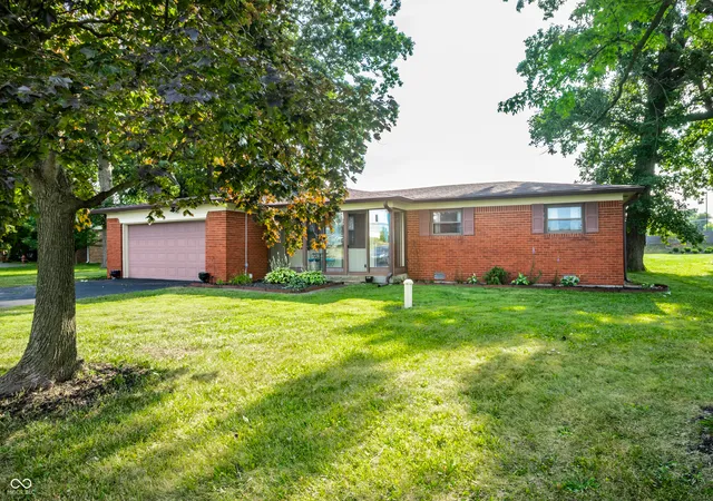 3rd image of 4525 N County Road 1000 E, Brownsburg, IN 46112 | MLS# 22104376