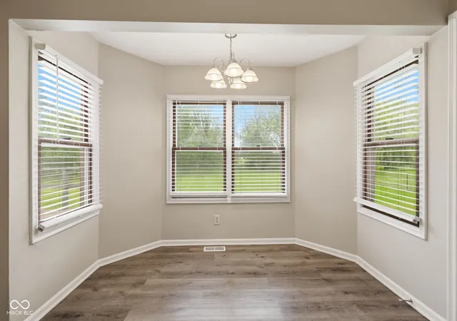 5th image of 436 Orchardview Ct, Greenwood, IN 46142 | MLS# 22104400