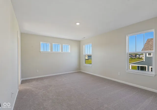 Photo 4 of Single family home for sale at 5619 Arcade Blvd, Mc Cordsville, IN 46055 | MLS# 22104464 | Listing updated on 2026-08-27