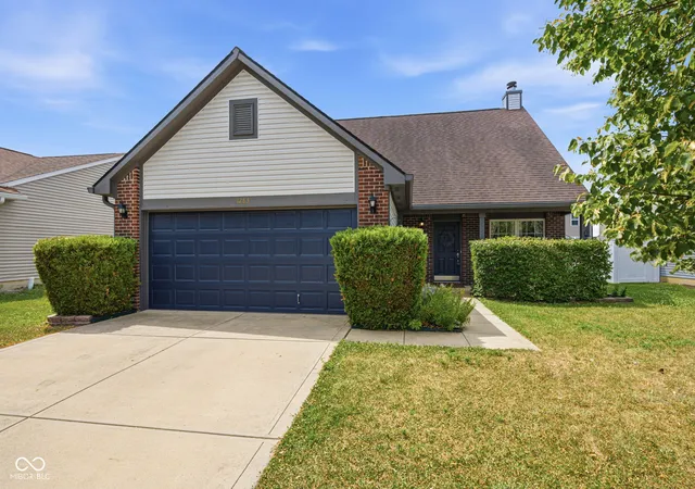 1st image of 1283 Yellowstone Wy, Franklin, IN 46131 | MLS# 22104470