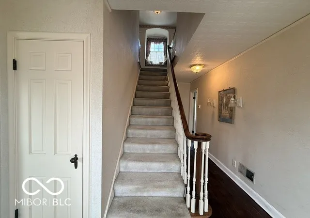 Photo 3 of Single family home for sale at 824 W 5th Street, Seymour, IN 47274 | MLS# 22104497 | Listing updated on 2026-09-04